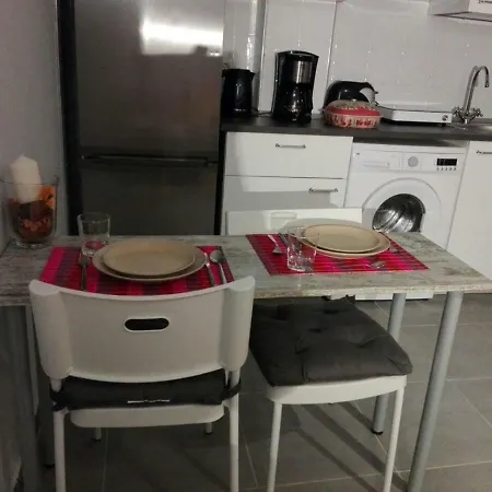 Cozy Apartament 10 Minutes From The Heart Of Madrid Exterior photo
