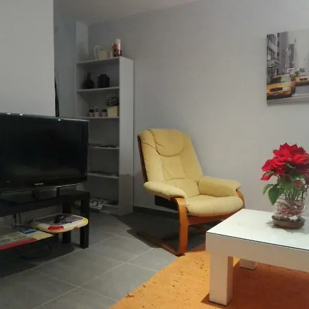 Cozy Apartament 10 Minutes From The Heart Of Madrid Exterior photo