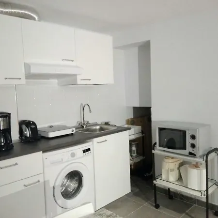 Cozy Apartament 10 Minutes From The Heart Of Madrid Exterior photo